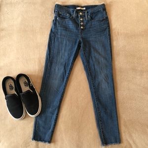 🍂 Levi’s 311 Shaping Skinny Ankle Jeans 🍂